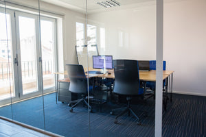 Diferencias entre vidrio templado, laminado y blindado
